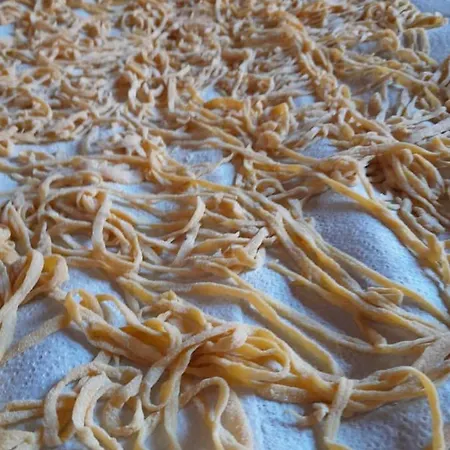 مزرعة للإقامة Uroczysko Skomackie