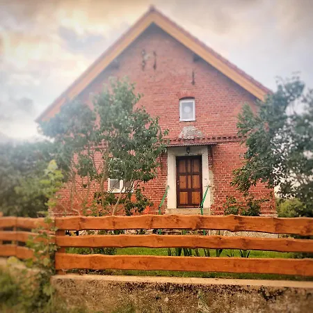 Uroczysko Skomackie Lantgård